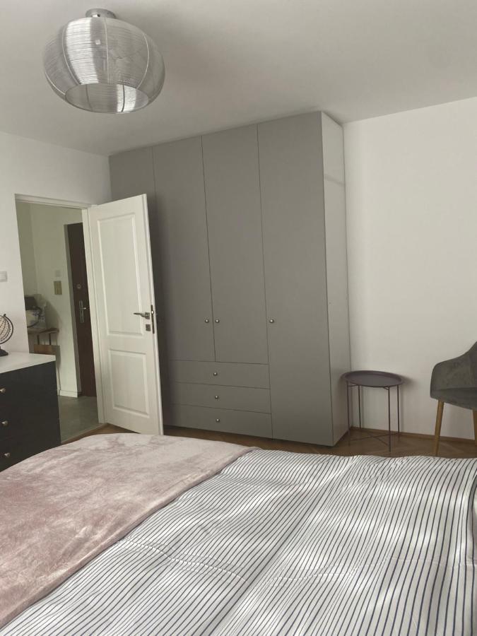 Astra 1Bedroom Braszów Zewnętrze zdjęcie