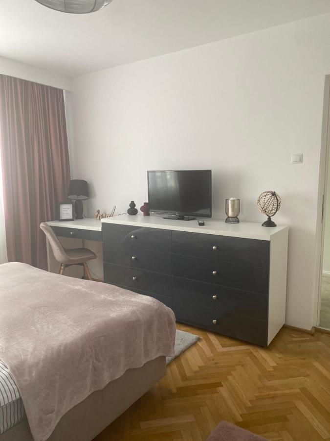 Astra 1Bedroom Braszów Zewnętrze zdjęcie