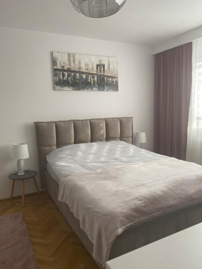 Astra 1Bedroom Braszów Zewnętrze zdjęcie